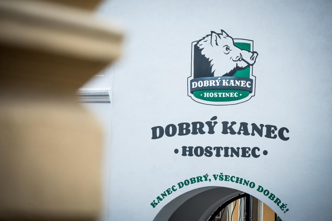 Dobry Kanec - Hostinec Hotel Melnik Exterior photo